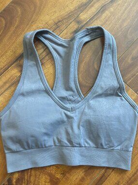 Lululemon Grey Sportsbra, size 4